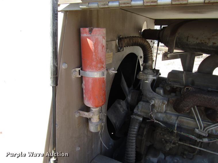 image for item DF7853 1992 Leroi air compressor