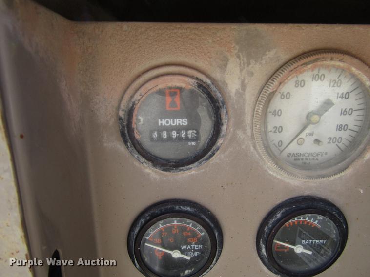 image for item DF7853 1992 Leroi air compressor