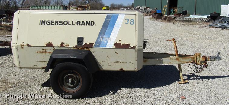 image for item DF7854 1995 Ingersoll Rand P175WD air compressor