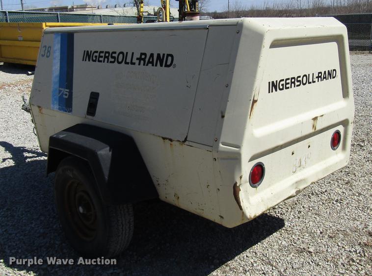 image for item DF7854 1995 Ingersoll Rand P175WD air compressor