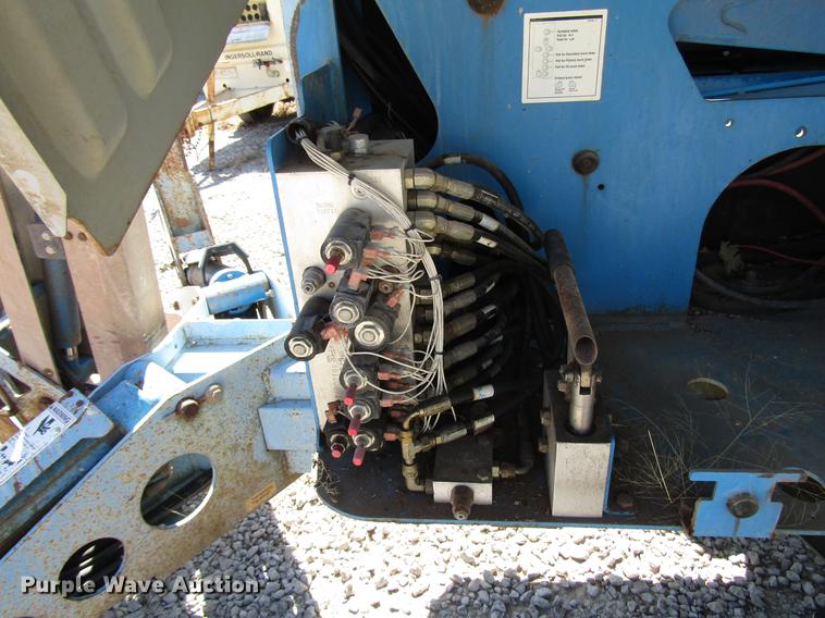 image for item DF7856 2003 Genie TMZ-50/30 boom lift