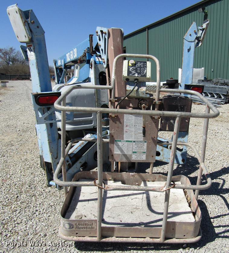 image for item DF7856 2003 Genie TMZ-50/30 boom lift