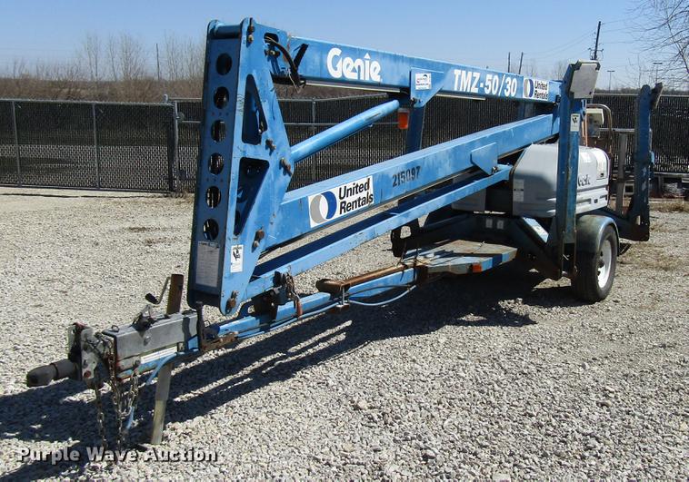 image for item DF7857 2000 Genie TMZ50/30 boom  lift