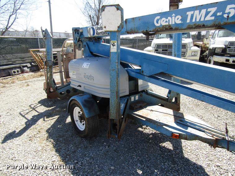 image for item DF7857 2000 Genie TMZ50/30 boom  lift