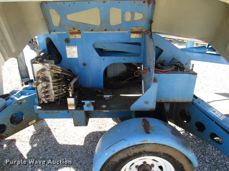 image for item DF7857 2000 Genie TMZ50/30 boom  lift