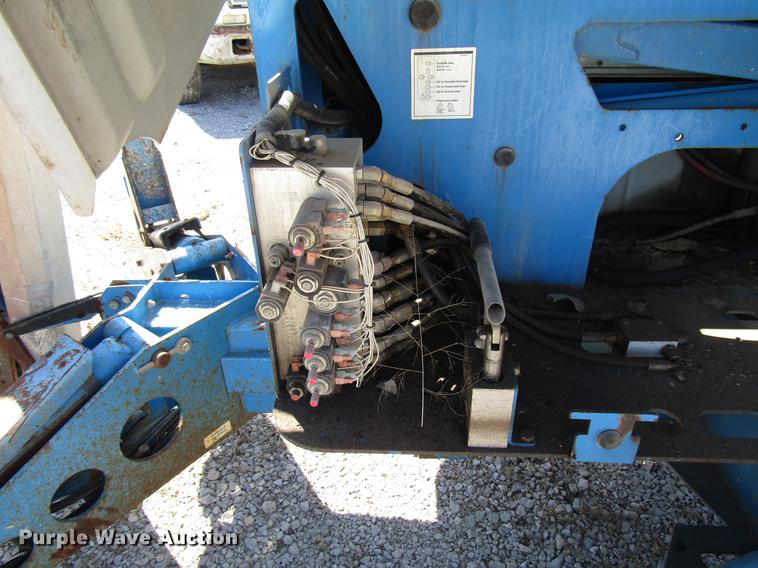 image for item DF7857 2000 Genie TMZ50/30 boom  lift