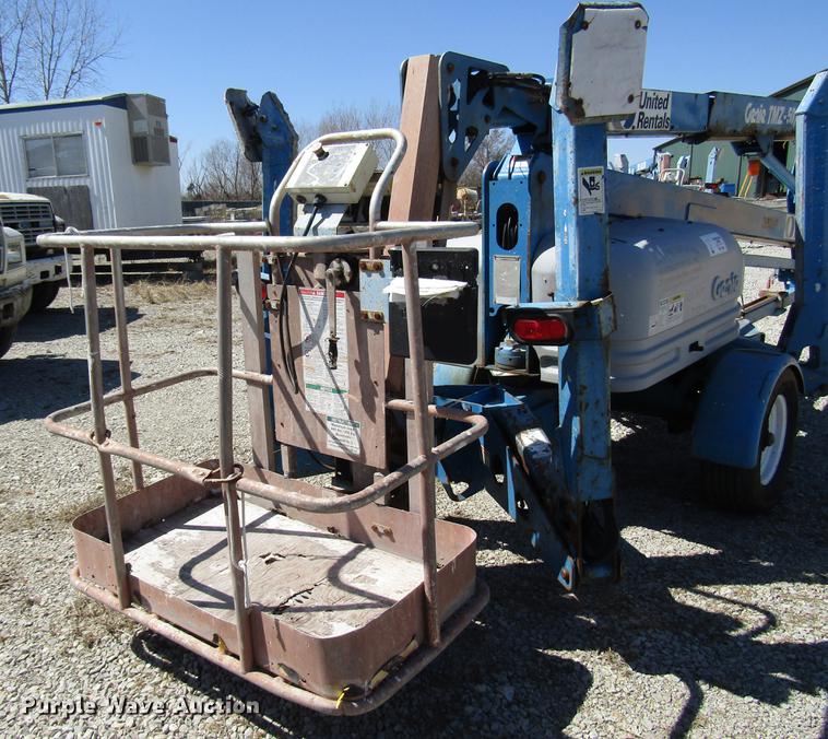 image for item DF7857 2000 Genie TMZ50/30 boom  lift