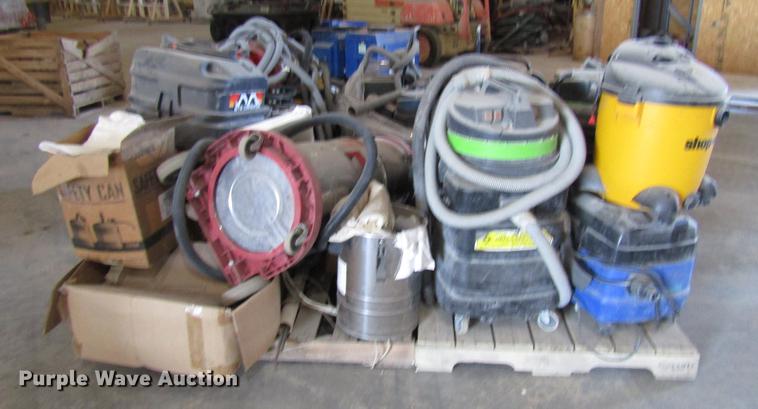 image for item DF7858 (13) vacuums