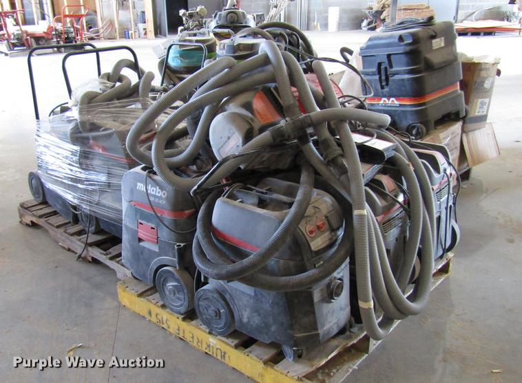 image for item DF7858 (13) vacuums