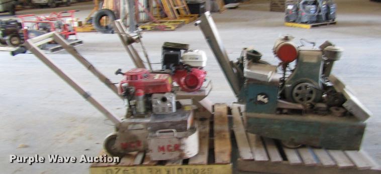image for item DF7862 (3) concrete grinders