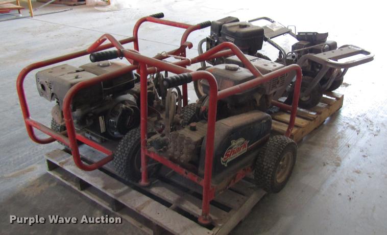 image for item DF7863 (6) pressure washers