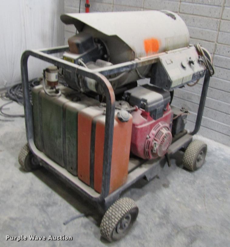 image for item DF7863 (6) pressure washers