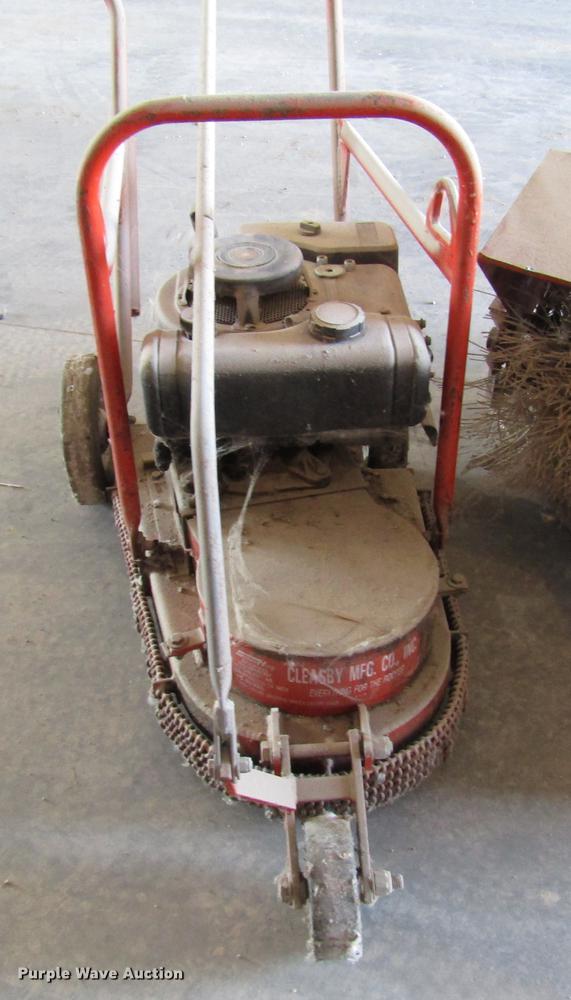 image for item DF7864 Cleasby S436-7-5 roof broom