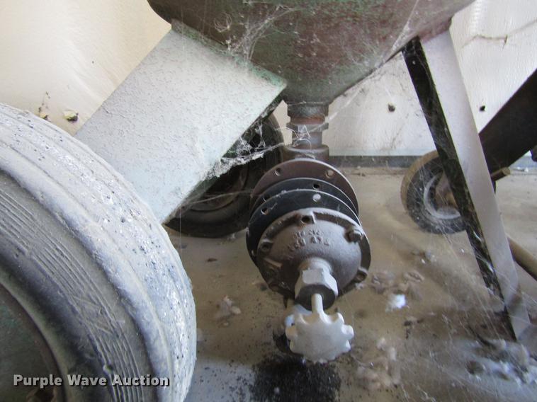 image for item DF7865 (9) sandblasting pots