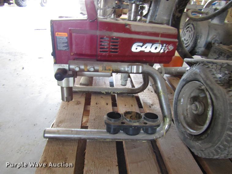 image for item DF7870 (3) paint sprayers