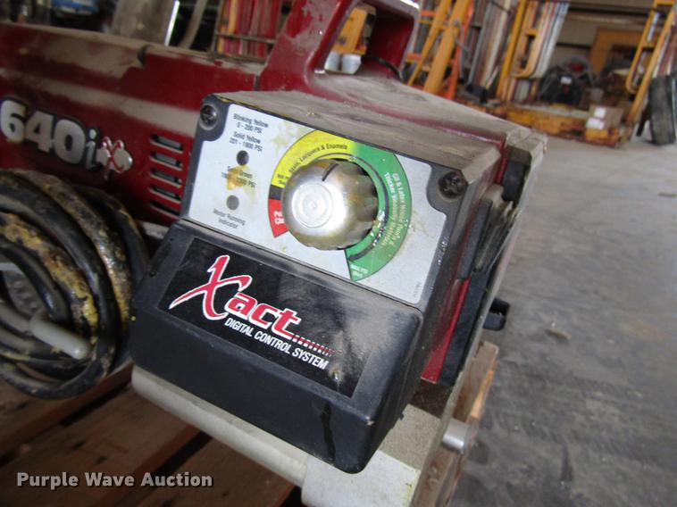 image for item DF7870 (3) paint sprayers