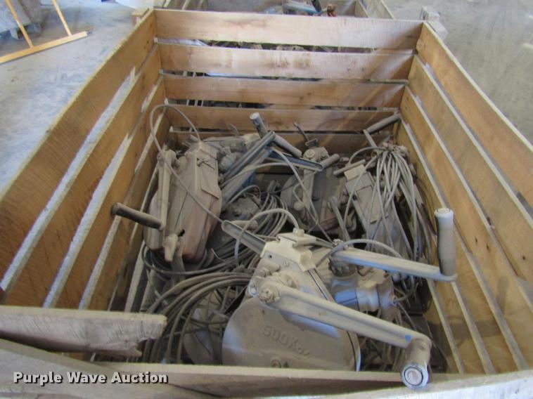 image for item DF7871 (16) winches