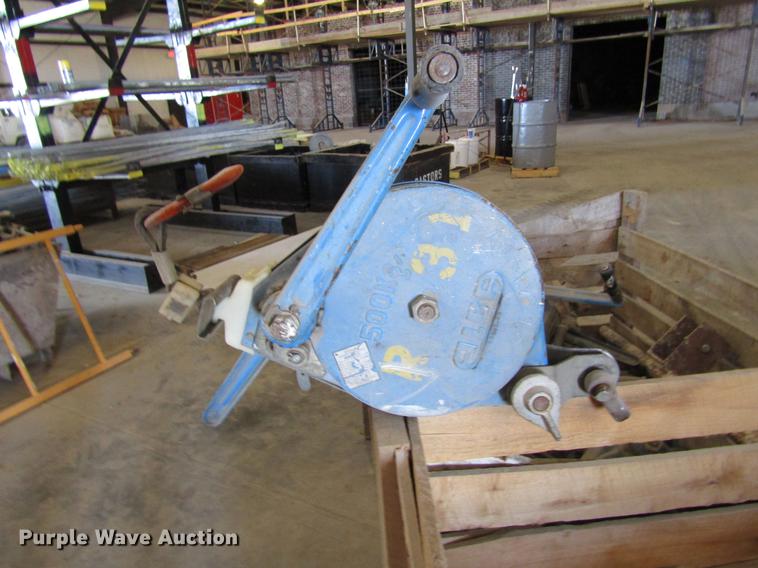 image for item DF7871 (16) winches