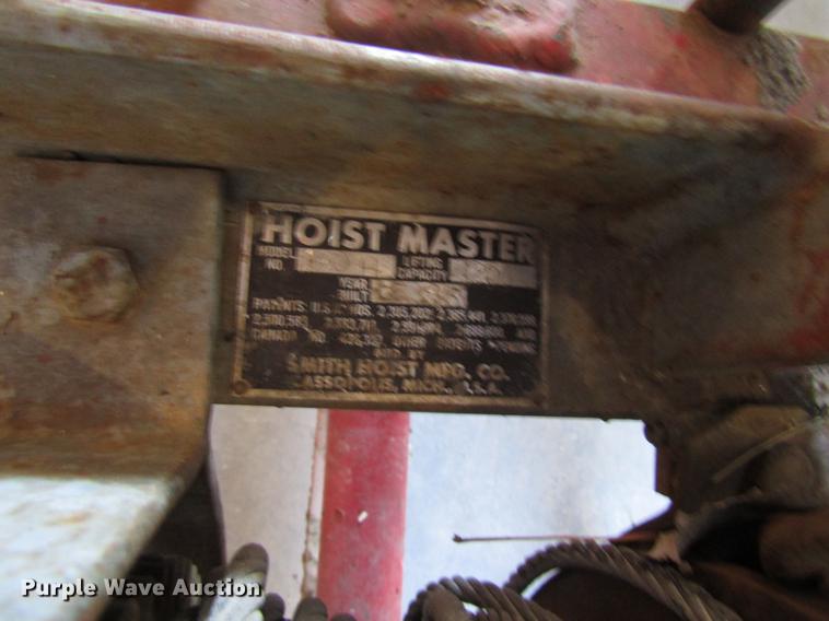 image for item DF7873 Smith 190H roof hoist