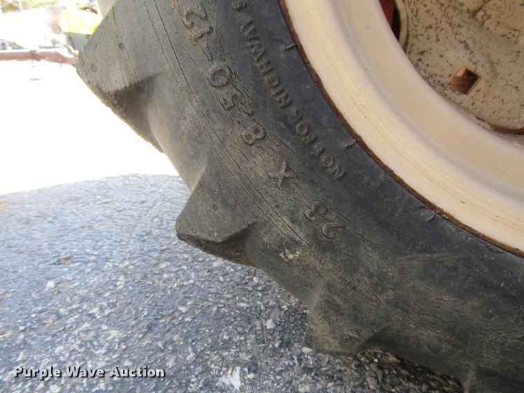 image for item DF7881 2007 Ditch Witch 1820 trencher