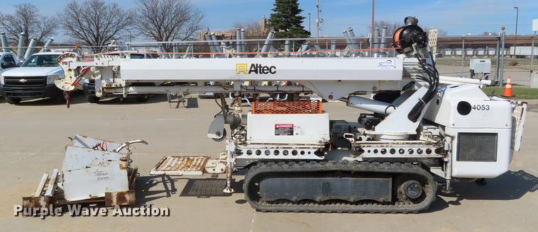 image for item DF7892 Altec DB35 mini digger derrick