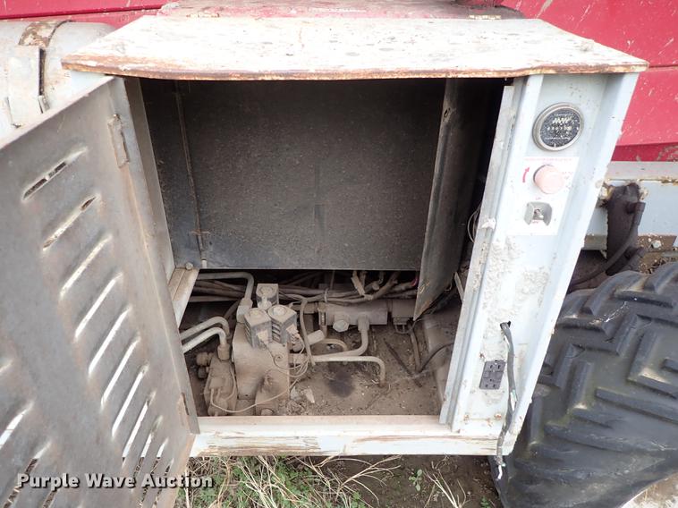 image for item DF8855 Mec 33RT rough terrain scissor lift