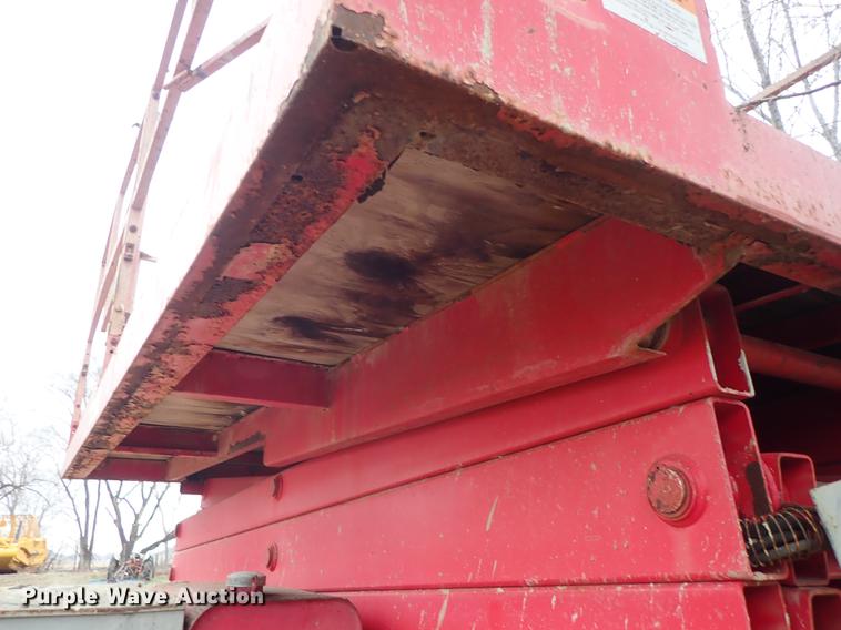 image for item DF8855 Mec 33RT rough terrain scissor lift