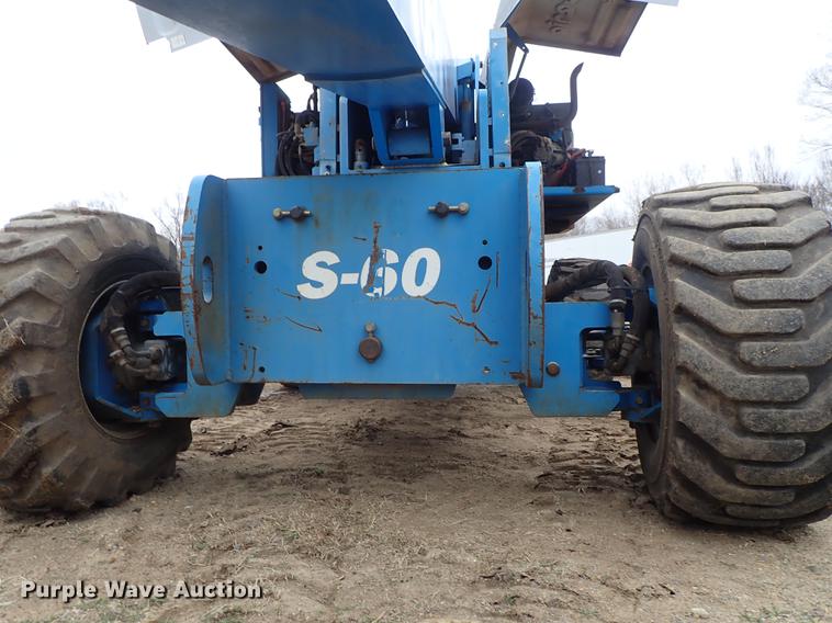image for item DF8857 2000 Genie S60 boom lift