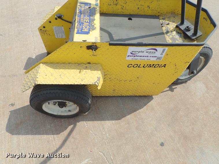 image for item DF8880 Columbia Parcar cart