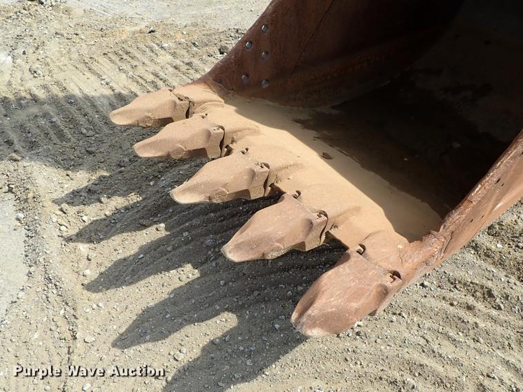 image for item DF8891 2006 Komatsu PC400LC-7EO excavator