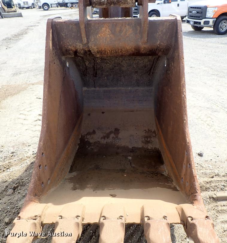 image for item DF8891 2006 Komatsu PC400LC-7EO excavator