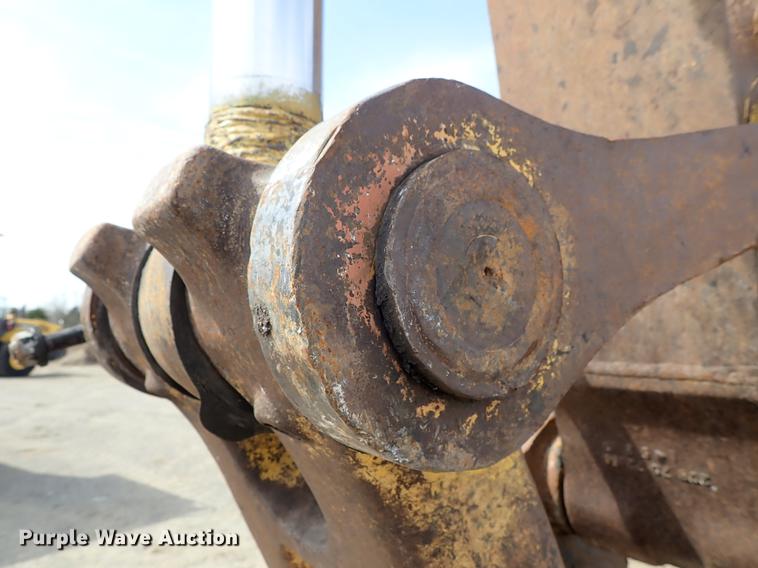 image for item DF8891 2006 Komatsu PC400LC-7EO excavator