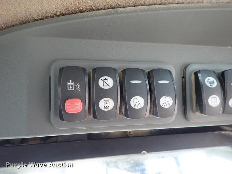 image for item DF8893 2008 Caterpillar 289C skid steer