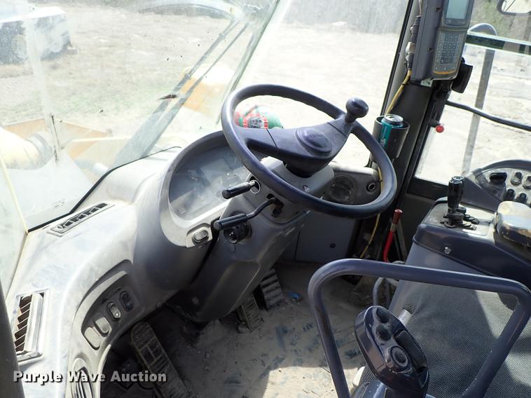 image for item DF8894 2010 Komatsu WA500-6 wheel loader