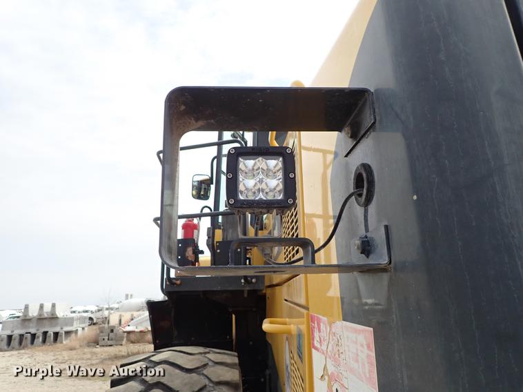 image for item DF8894 2010 Komatsu WA500-6 wheel loader