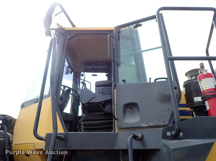 image for item DF8894 2010 Komatsu WA500-6 wheel loader
