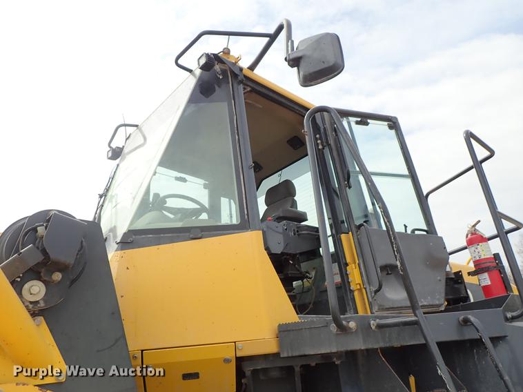 image for item DF8894 2010 Komatsu WA500-6 wheel loader