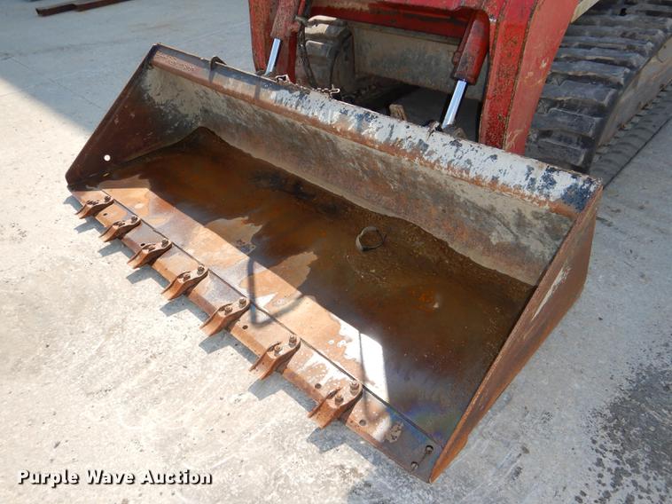 image for item DG0947 2013 Takeuchi TL10 skid steer