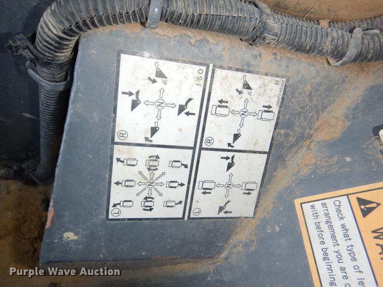 image for item DG0947 2013 Takeuchi TL10 skid steer