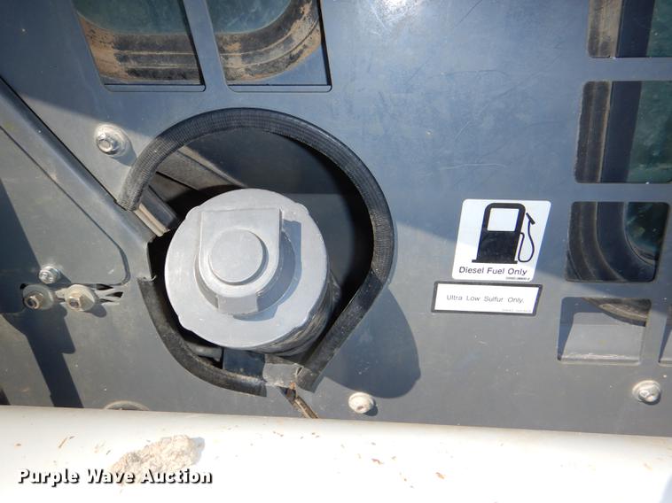 image for item DG0947 2013 Takeuchi TL10 skid steer