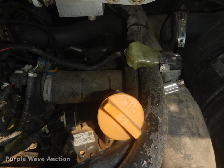 image for item DG0947 2013 Takeuchi TL10 skid steer