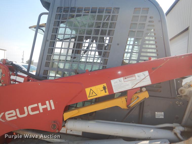 image for item DG0947 2013 Takeuchi TL10 skid steer