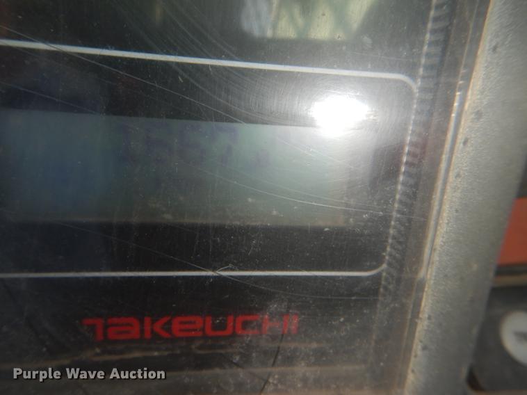 image for item DG0947 2013 Takeuchi TL10 skid steer