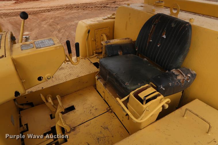 image for item DG3395 1971 Caterpillar D9G dozer