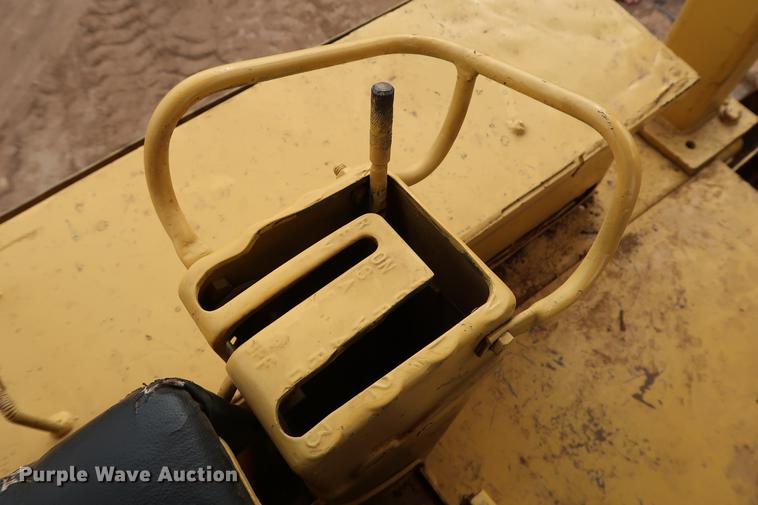 image for item DG3395 1971 Caterpillar D9G dozer