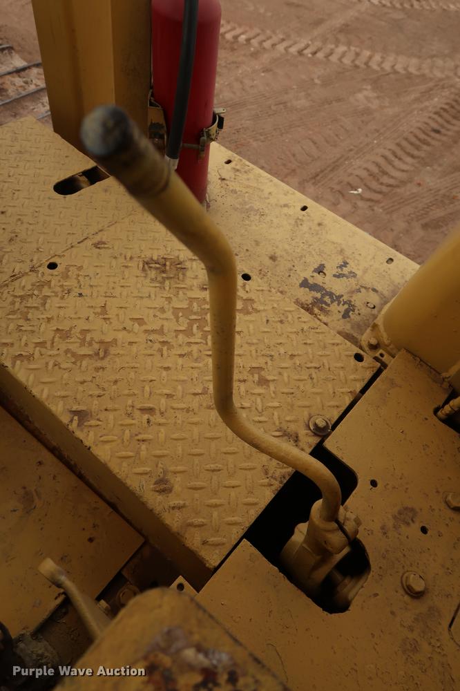 image for item DG3395 1971 Caterpillar D9G dozer