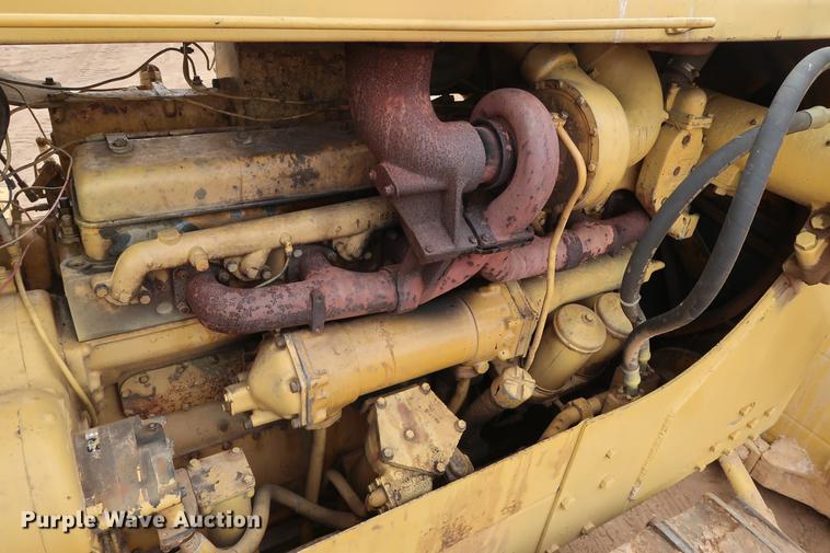 image for item DG3395 1971 Caterpillar D9G dozer