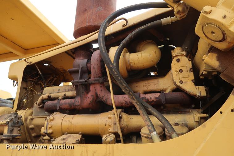 image for item DG3395 1971 Caterpillar D9G dozer