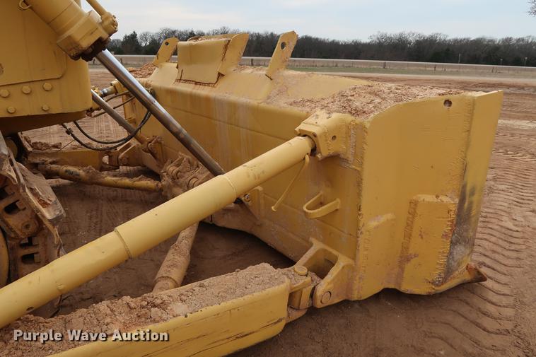image for item DG3395 1971 Caterpillar D9G dozer