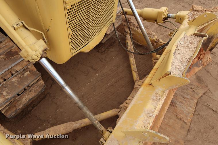 image for item DG3395 1971 Caterpillar D9G dozer